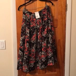 Mid length skirt - NEW WITH TAGS